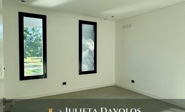Casa en Venta 5 Ambientes Barrio El Cantón Golf a estrenar Escobar