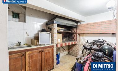 La casa de tus sueños: Jardin, Pileta y todo lo que necesitas! Visitalo Express HOY mismo!