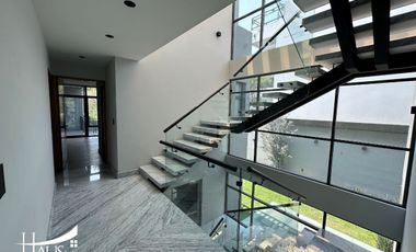 Casa en Venta en Jardines del Pedregal, RESIDENCIAL ESTEPA