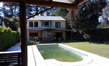 Casa en  venta  con pileta Ingeniero Maschwitz