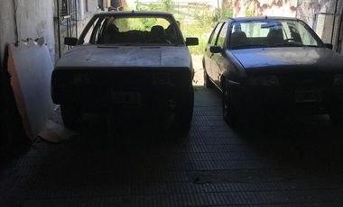 Venta en block amplio local y/o alquiler de local y garaje (juntos o por separado) - San Isidro