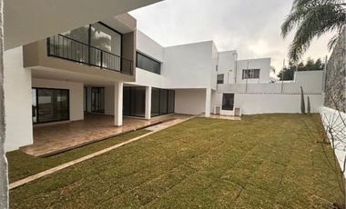 CASA EN VENTA LOMAS DE GRAN JARDIN