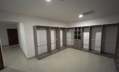 CASA EN VENTA LOMAS DE GRAN JARDIN