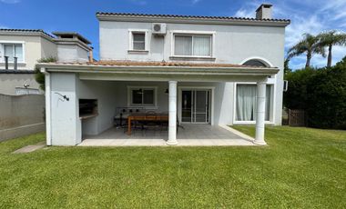 Casa en Barrancas del Lago Nordelta, Alquiler