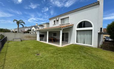 Casa en Barrancas del Lago Nordelta, Alquiler