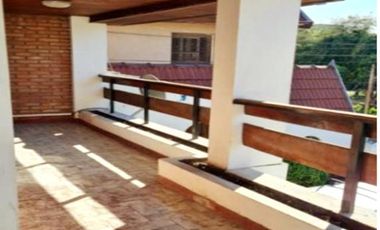 Dúplex en venta - 2 Dormitorios 1 Baño - Cochera - 215Mts2 - Villa Luzuriaga
