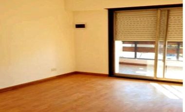 Dúplex en venta - 2 Dormitorios 1 Baño - Cochera - 215Mts2 - Villa Luzuriaga