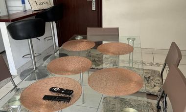 Departamento muy luminoso y reciclado con cochera