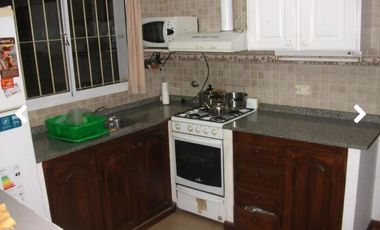 Casa en venta - 3 Dormitorios 2 Baños - Cochera - 525Mts2 - Pinamar