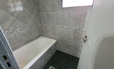 Salon en planta alta - Morón