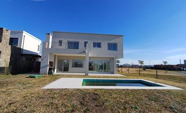 Casa en  Riberas Puertos del Lago