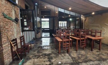 Local en  venta toma depto en parte de pago ideal gastronomía