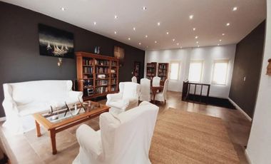 Venta Casa 6 Amb a La Laguna en San Benito Villanueva Tigre