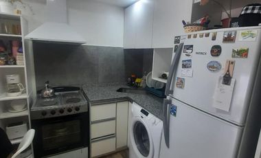 Departamento de 2 ambientes en venta Lomas De Zamora