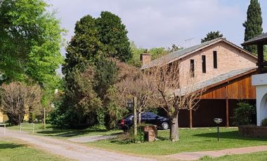 Casa en  Santa Maria Country Club