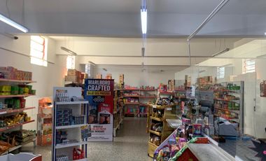 LOCAL COMERCIAL EN VENTA/ALQUILER SOBRE CALLE LAINEZ