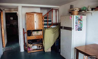 Casa en venta - 3 Dormitorios 2 Baños - Cochera - 300Mts2 - Tolosa, La Plata