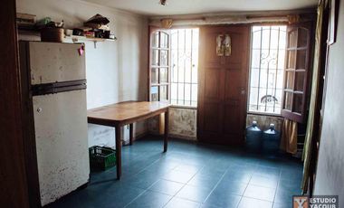 Casa en venta - 3 Dormitorios 2 Baños - Cochera - 300Mts2 - Tolosa, La Plata