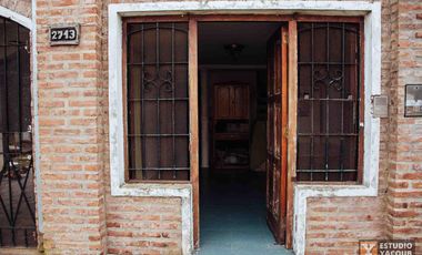 Casa en venta - 3 Dormitorios 2 Baños - Cochera - 300Mts2 - Tolosa, La Plata