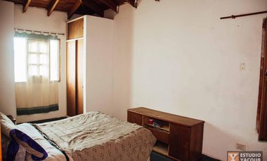Casa en venta - 3 Dormitorios 2 Baños - Cochera - 300Mts2 - Tolosa, La Plata