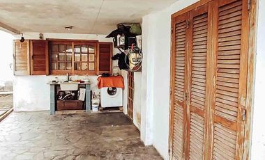 Casa en venta - 3 Dormitorios 2 Baños - Cochera - 300Mts2 - Tolosa, La Plata