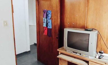 Casa en venta - 3 Dormitorios 2 Baños - Cochera - 300Mts2 - Tolosa, La Plata