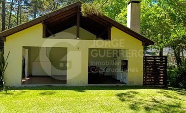 Casa en Carilo