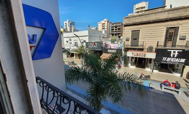 Oficina en  pleno centro de Lanus Este