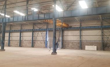 Nave Industrial con puentes grúa - Plátanos