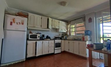 Casa sobre golf de 3 dormitorios, increíbles vistas, oportunidad