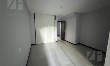 VENTA  Villa Carlos Paz  Centro nuevo 3 dormitorios cochera doble amenities Patio