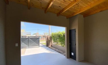 casa pileta 3 dormitorios tierra de sueños 2