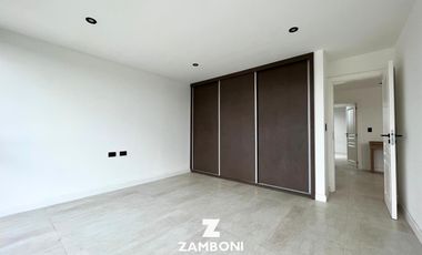 Casa en el barrio privado Rumencó Joven