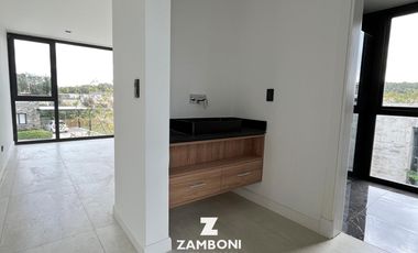 Casa en el barrio privado Rumencó Joven
