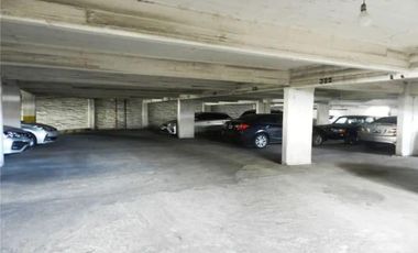 VENTA COCHERA ZONA CENTRO RIOJA Y BUENOS AIRES