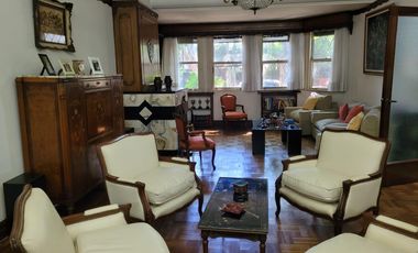 Casa en  venta en Vicente Lopez,  residencial, buen lote, ideal actualizar