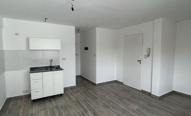 Monoambiente en venta - Segundo piso - Lomas De Zamora