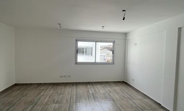 Monoambiente en venta - Segundo piso - Lomas De Zamora