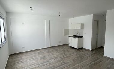 Monoambiente en venta - Segundo piso - Lomas De Zamora