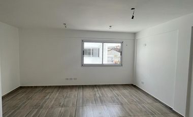 Monoambiente en venta - Segundo piso - Lomas De Zamora
