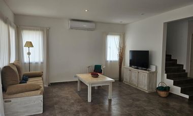Casa en venta en  Acacias con pileta  perímetro a la reserva espectacular vista