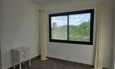 Casa en venta en  Acacias con pileta  perímetro a la reserva espectacular vista