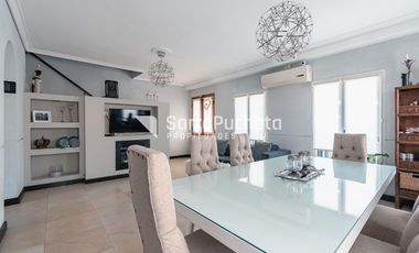 Venta casa 4 amb con patio, piscina y cochera en Ramos Mejia.