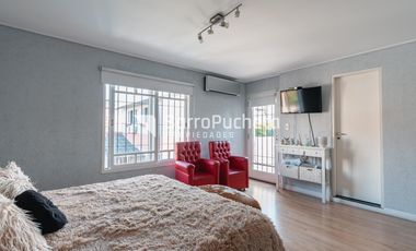 Venta casa 4 amb con patio, piscina y cochera en Ramos Mejia.