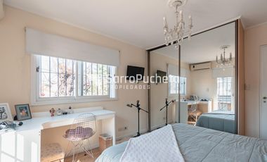 Venta casa 4 amb con patio, piscina y cochera en Ramos Mejia.
