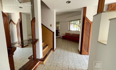 Local en alquiler - Barrio General Paz - Esquina con terraza!