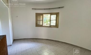 Local en alquiler - Barrio General Paz - Esquina con terraza!