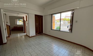 Local en alquiler - Barrio General Paz - Esquina con terraza!