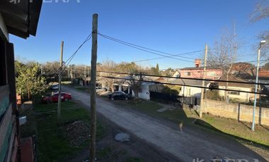 Venta de casa de 7 ambientes con cochera en Ingeniero Maschwitz