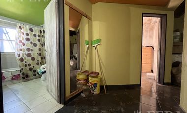 Venta de casa de 7 ambientes con cochera en Ingeniero Maschwitz